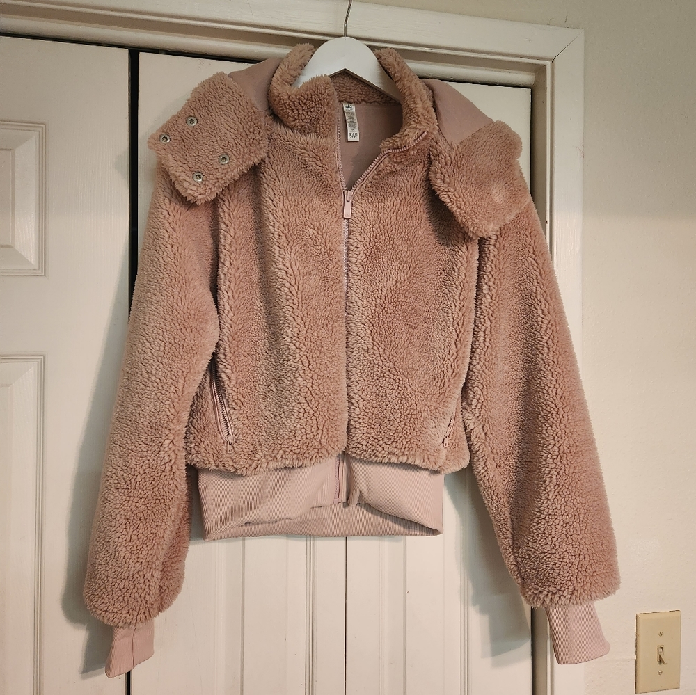 Alo Foxy Sherpa Jacket Pink